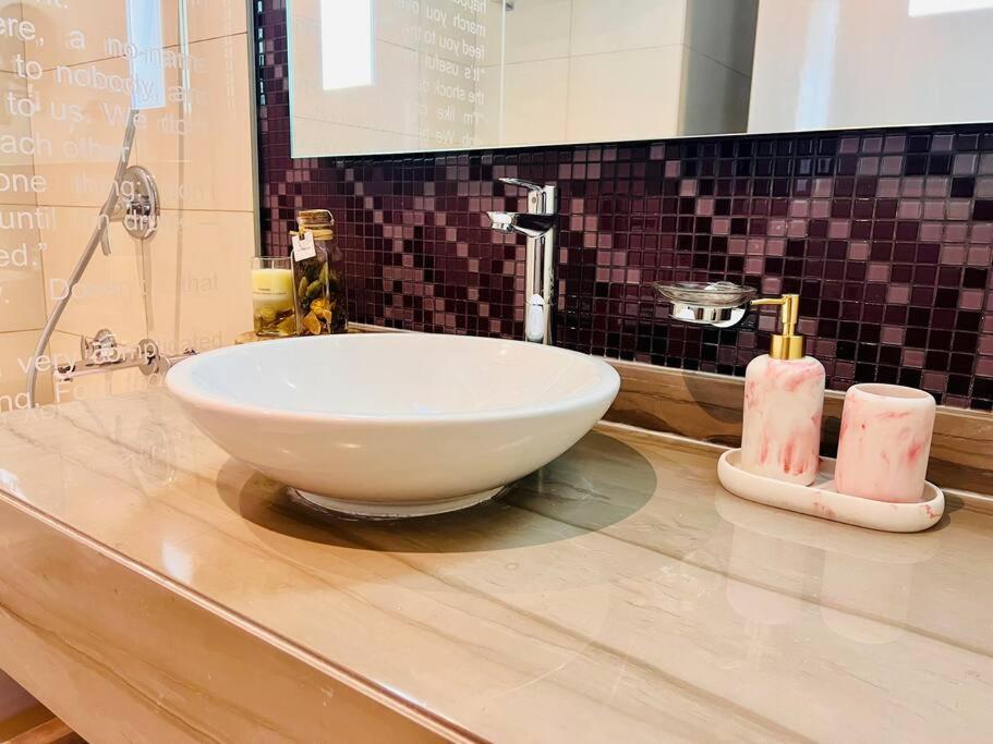 Appartement Luxury 2br In Paramount And Residences Dubai