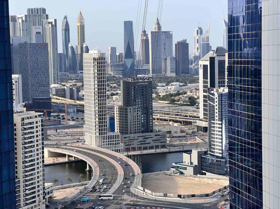 Luxury 2br In Paramount And Residences Apartment Dubai